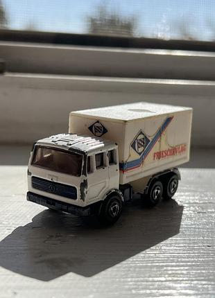Модель etsi holland 1:87