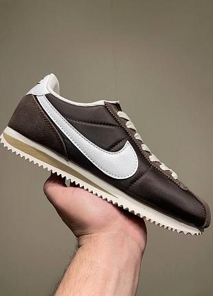 Nike cortez brown white