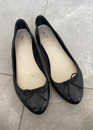 Шкіряні балетки aldo