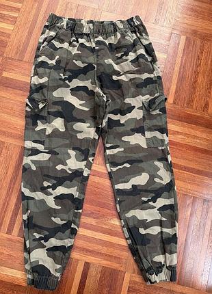 Нові камуфляжі бавовняні штани джоггери карго divided by h&m 44/48-50 швеція 🇸🇪