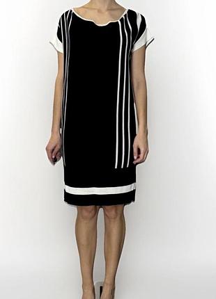 Max mara studio сукня пряма в розмірі м, чорна з білими смужками, оригінал (вироблено для японії)