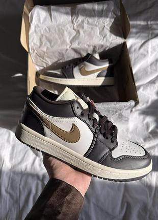 Кросівки nike air jordan 1 low shadow brown mocha
