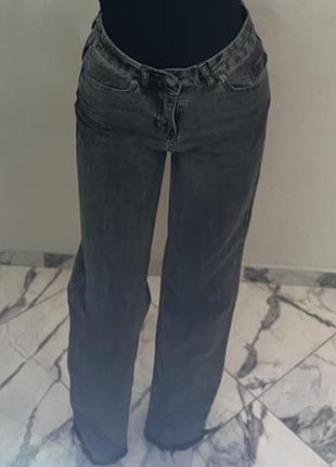 Жіночі джинси