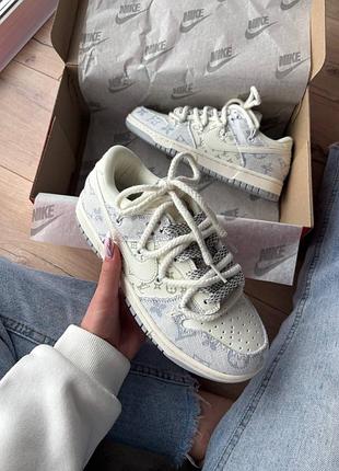 Nike sb dunk low x louis vuitton white grey