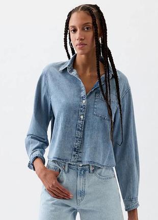 Джинсова укорочена сорочка gap