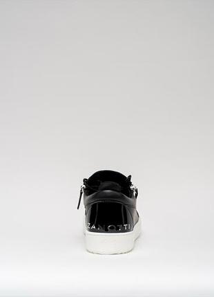 Giuseppe zanotti оригінал 2