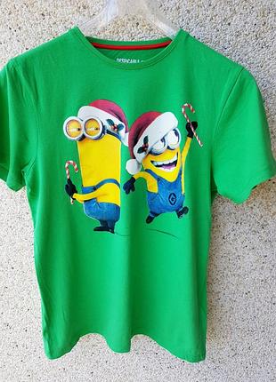 Новорічна футболка з миньйонами