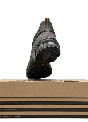 Adidas marathon brown grey 2
