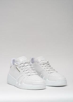 Giuseppe zanotti оригінал 3