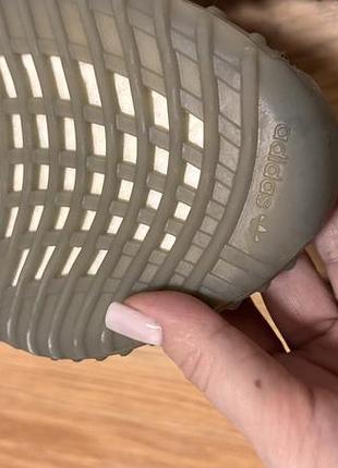 Кросівки adidas yeezy boost 6