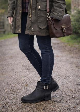 Жіночі черевики barbour нубук