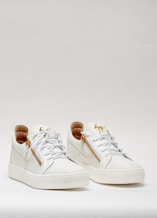 Giuseppe zanotti 3