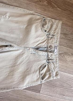 Берёзовые джинсы cropp с рваным дизайном