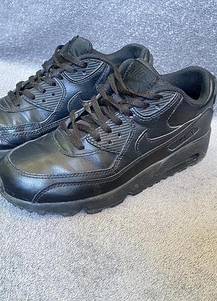 Кроссовки nike air max 90 leather в полностью черной расцветке