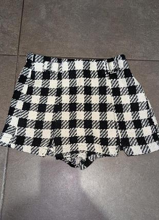 Теплые твидовые шорты zara, 7 р