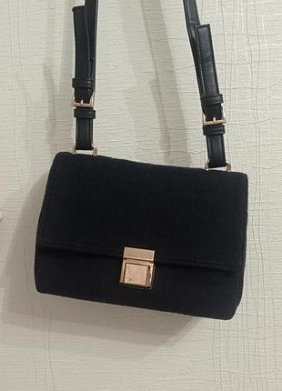 Сумка. cross body bag. вовна.