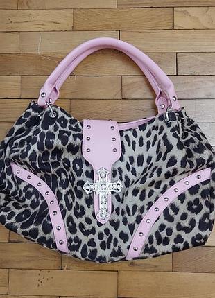 Сумка женская с леопардовым принтом.