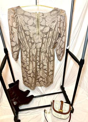 Елегантна мереживна сукня 5