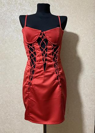 Красива червона міні сукня 👗