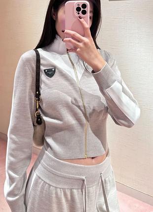 Кофта женская 2