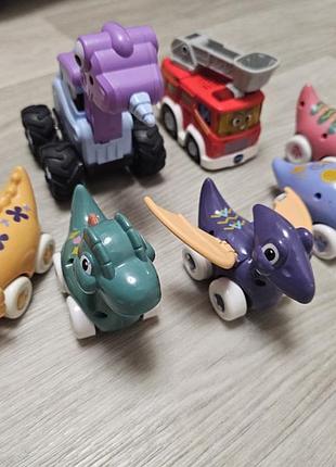 Лот игрушек инерционных динозавр
игрушка инерционная