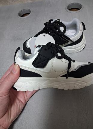 Кроссовки для девочки 5