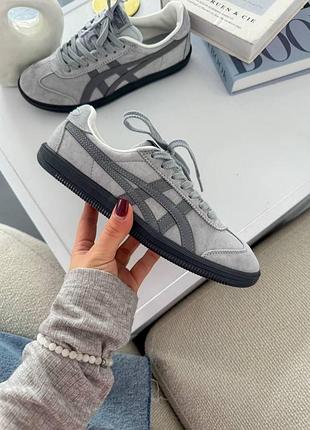 Onitsuka tiger "token " grey 40