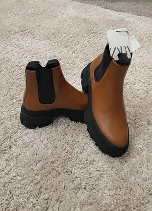 Чобітки zara,розмір 36