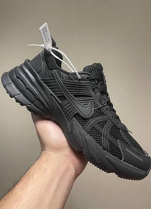 Nike v2k run black