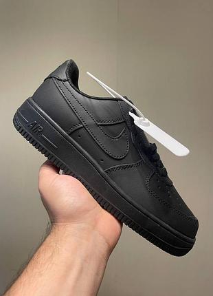 Nike air force 1 low '07 triple black