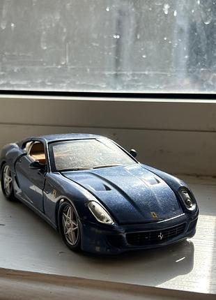 Модель maisto ferrari 599 1/24