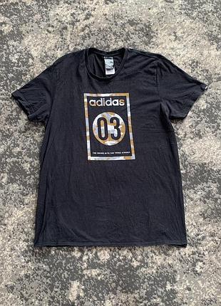 Продаю чоловічу футболку adidas