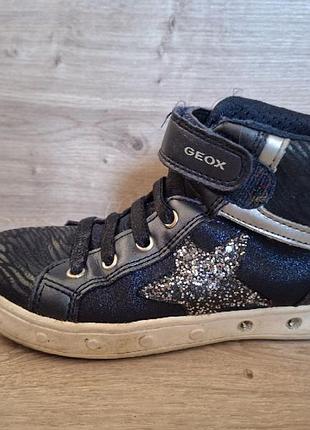 Кеды на девочку geox. демисезон. размер. стелька 20,5 см.