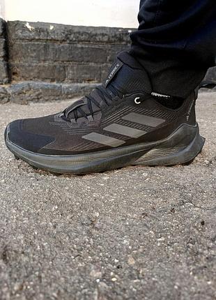 Кросівки adidas terrex 3