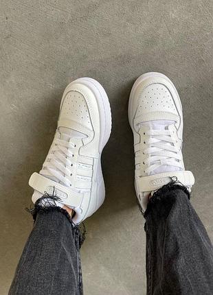 Adidas forum low white 3
