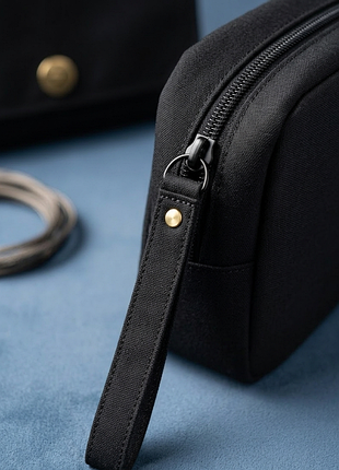 Мужская косметичка valentino (dopp case) черная. размеры 30×16×10 см 5