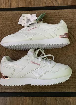 Reebok кросівки