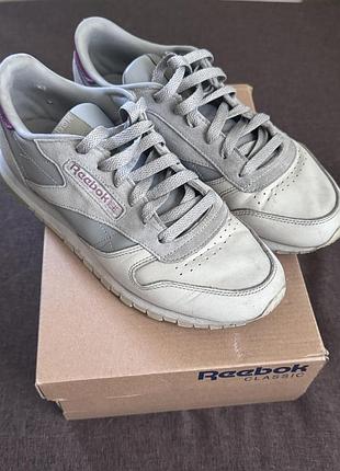 Шкіряні кросівки reebok classic leather