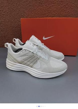 Нові оригінальні чоловічі кросівки nike lunar roam 46 розмір 30 см білого кольору