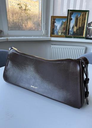 Коричнева шкіряна сумка bagllet