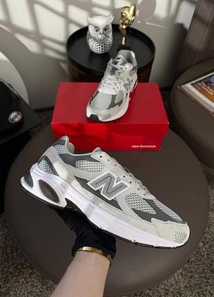 Balance 2010 grey white 10