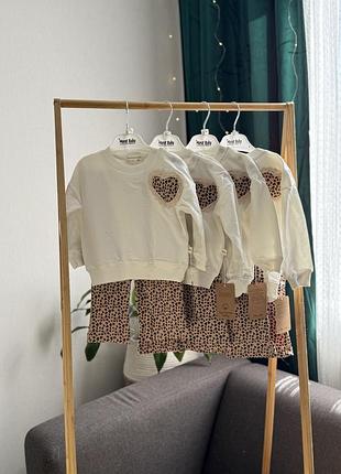 Стильний комплект для маленьких модниць 🐆