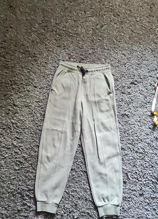 Спортивные штаны на мальчика zara, р. 140