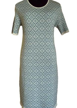 Изысканное трикотажное платье max mara оригинал 46-48р.