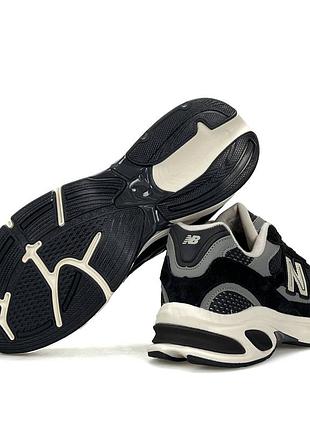 Balance 2010 grey black 6