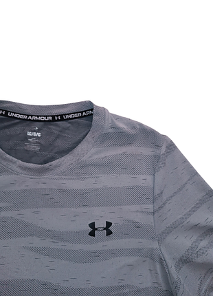 Спортивна футболка under armour l