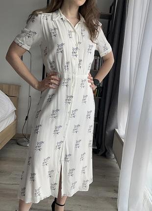 Платье белое в цветочный узор h&amp;m размер м