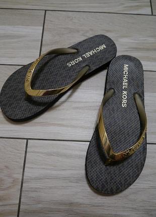 Женские вьетнамки michael kors