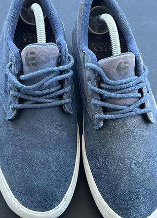 Кеди eetnies 10