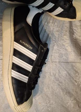 Красотки adidas  superstar 9